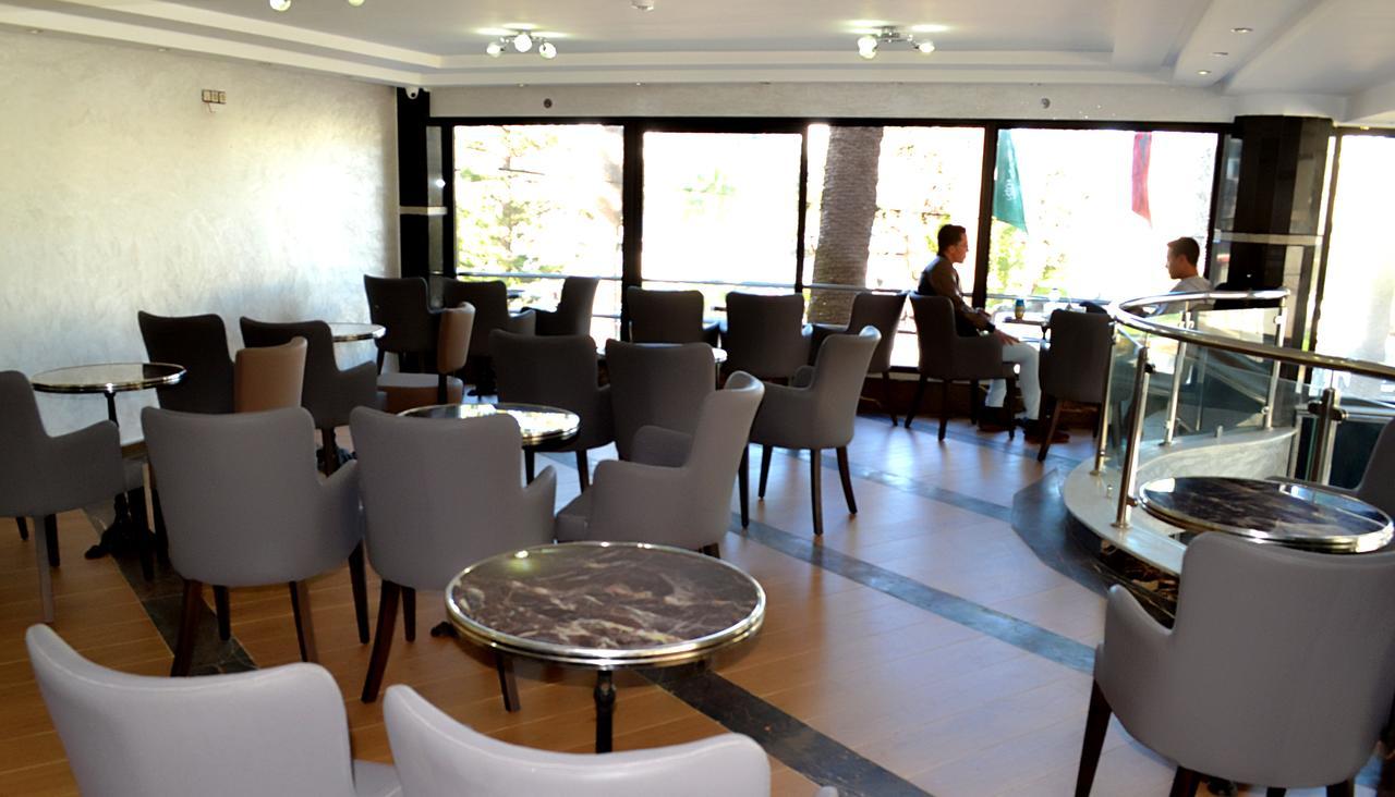 Hotel Centre Ville Ел Джадида Екстериор снимка