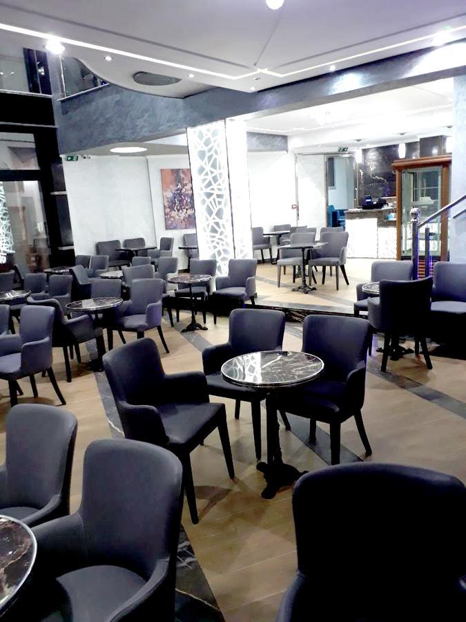 Hotel Centre Ville Ел Джадида Екстериор снимка